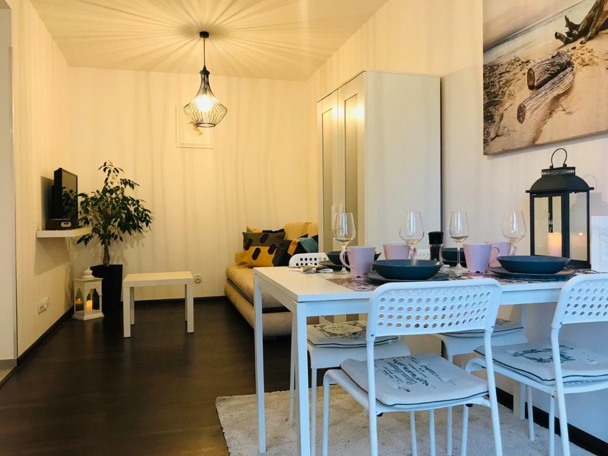 Bird House Apartment In The City Center คราคูฟ ภายนอก รูปภาพ